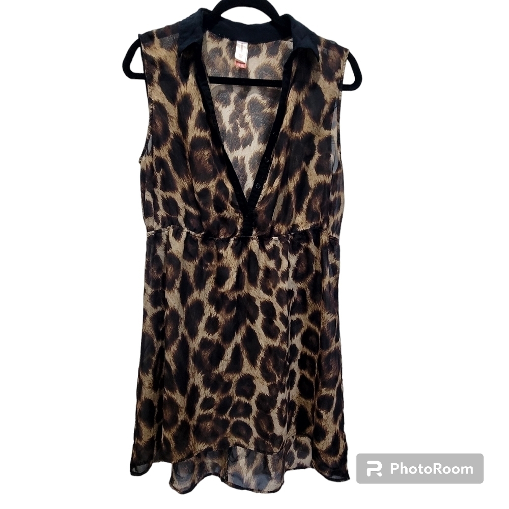 No Boundaries XL Leopard Print Kimono Coverup Sheer Beach Buttonup